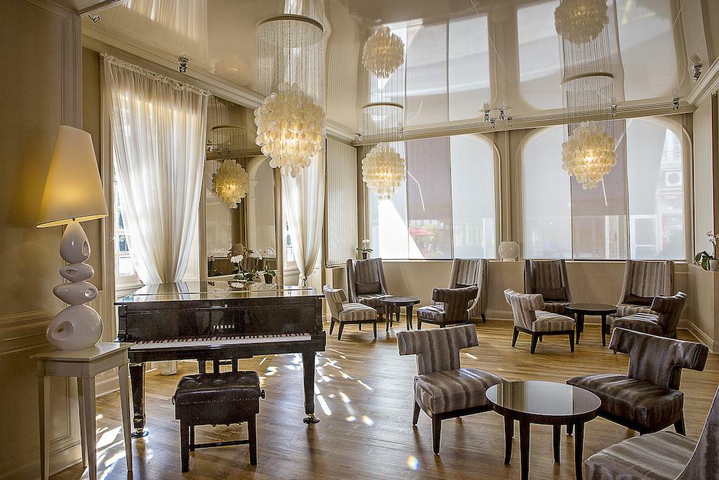 Best Western Grand Hotel De Bordeaux Орийак Экстерьер фото